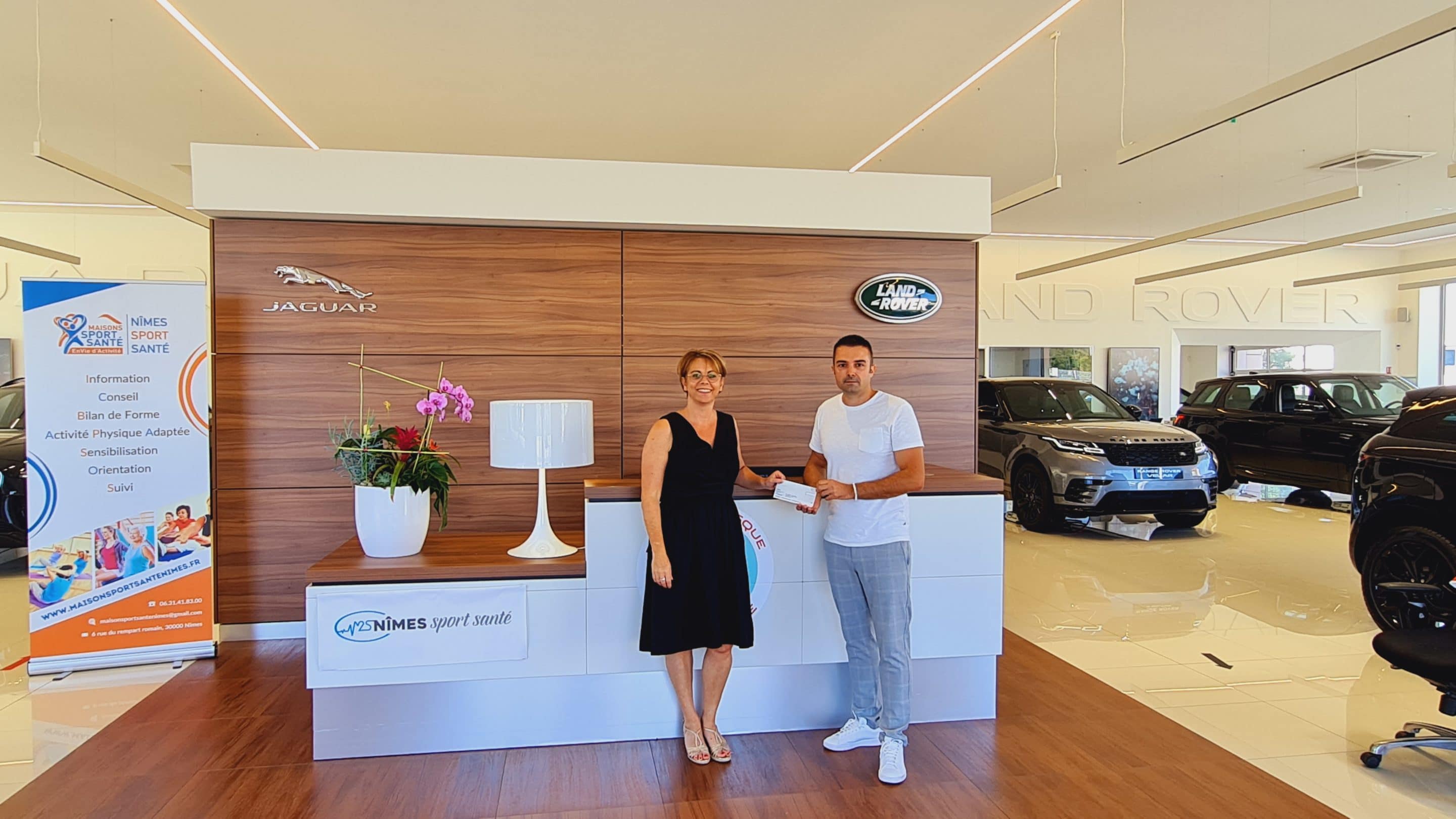 20210719_104816 Remise de cheque land rover